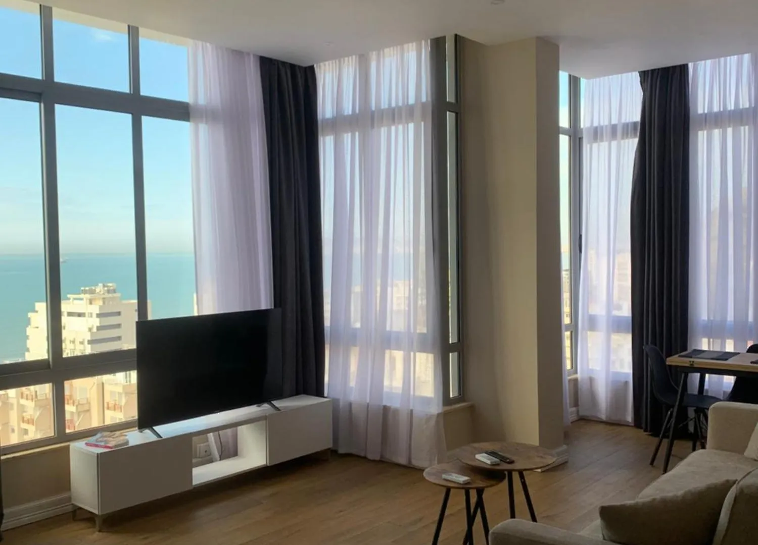 Blue Nest Luxury Apartments Durrës
