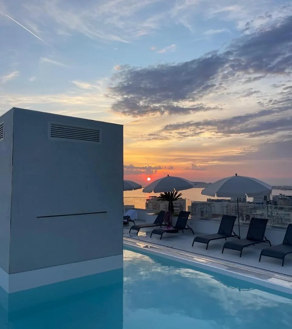 Blue Nest Luxury Apartments Durrës